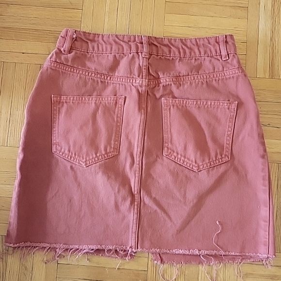 ✨️Host Pick ✨️ASOS Denim Skirt US 6 - Picture 2 of 6